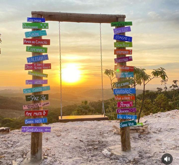 Chalés de Hórus São Tomé das Letras Esterno foto